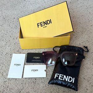 Fendi Oversized Square Sunglasses in Dark Brown Gradient